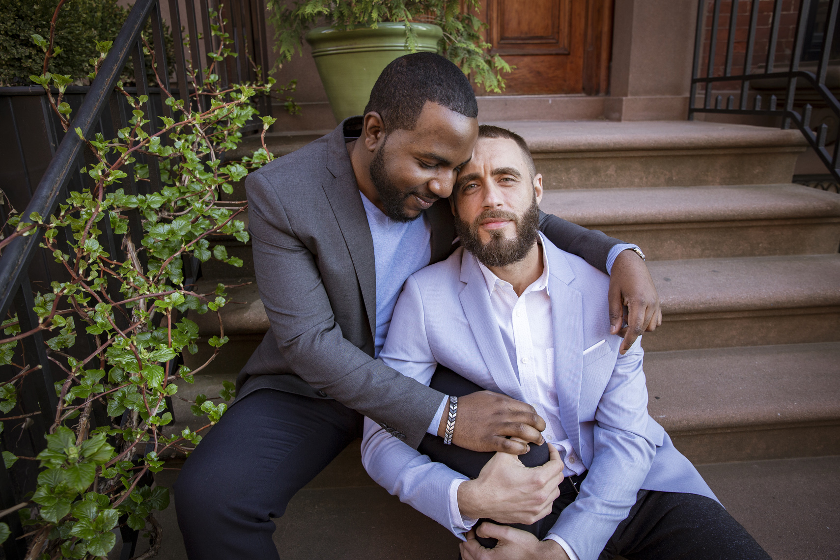 Brooklyn-Dumbo-Engagement-session-same-sex-couple